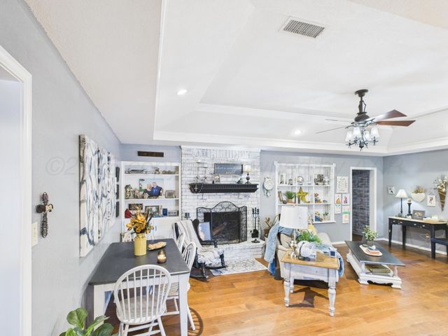 1611 N ZIMMERS Street, Pampa, TX 79065