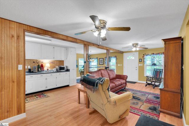 153 Anders Camp Road, Cleveland, SC 29635