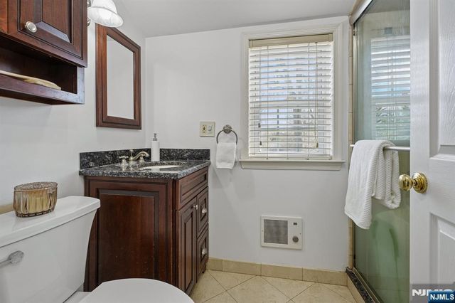 122 Johnson Avenue, Mahwah, NJ 07430