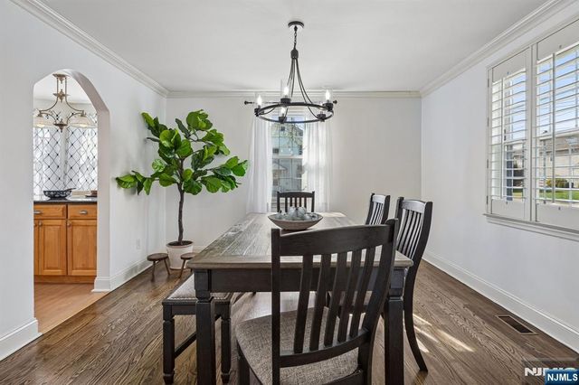 122 Johnson Avenue, Mahwah, NJ 07430