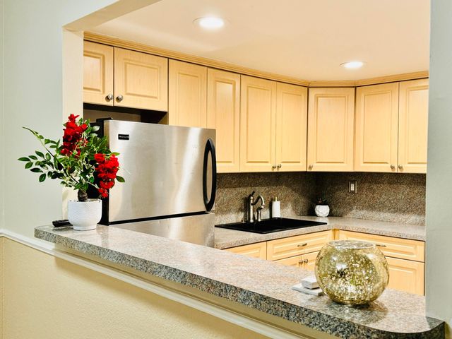 2731 Taft Street, Hollywood, FL 33020