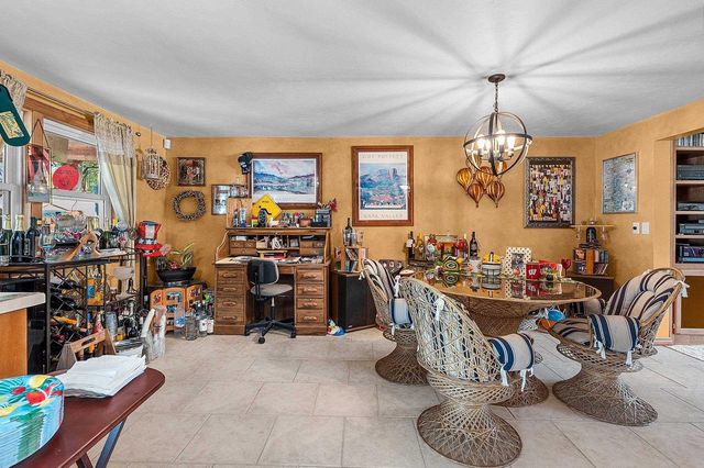 1938 STRAWBERRY LANE, Green Bay, WI 54304