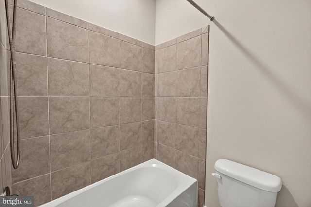 1206 LAWLER DR, Frederick, MD 21702