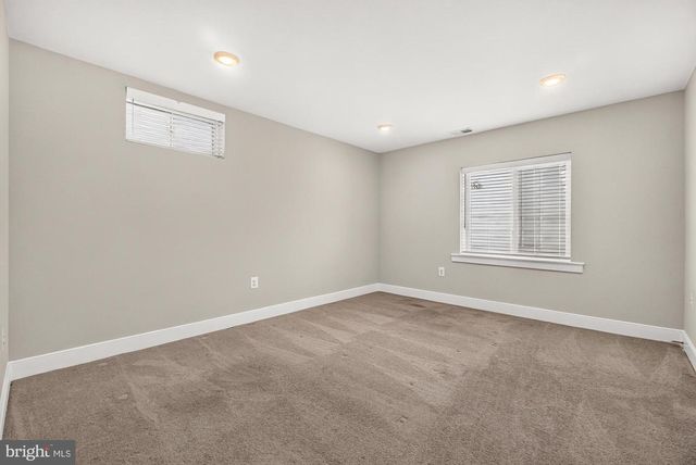 1206 LAWLER DR, Frederick, MD 21702