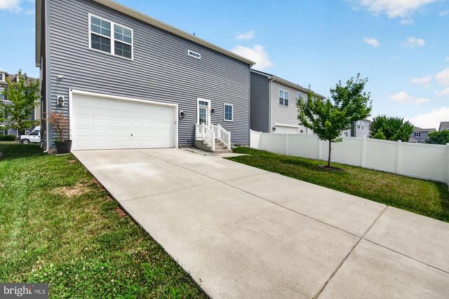 1206 LAWLER DR, Frederick, MD 21702