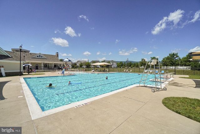 1206 LAWLER DR, Frederick, MD 21702