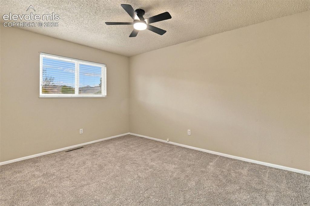 1070 Applewood Drive, Colorado Springs, CO 80907 — photo 5