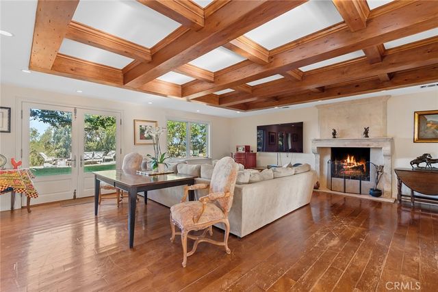 5747 HOBACK GLEN Road, Hidden Hills, CA 91302