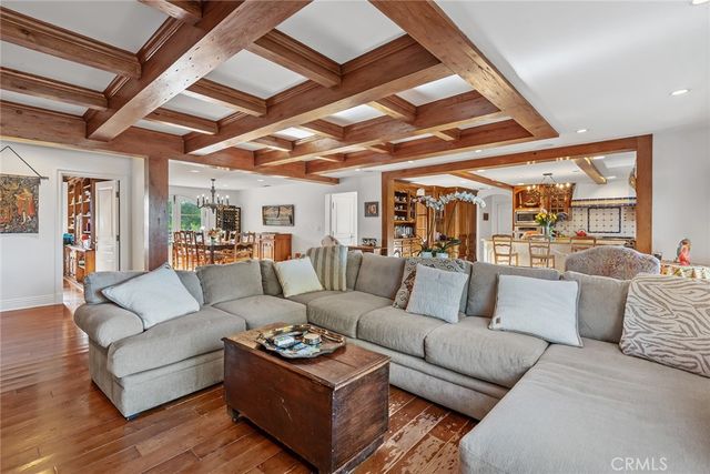 5747 HOBACK GLEN Road, Hidden Hills, CA 91302
