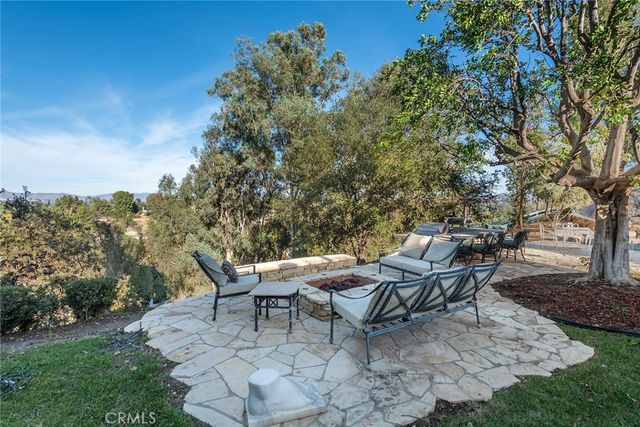 5747 HOBACK GLEN Road, Hidden Hills, CA 91302