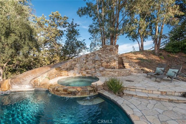 5747 HOBACK GLEN Road, Hidden Hills, CA 91302