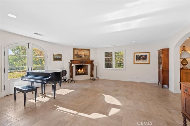 5747 HOBACK GLEN Road, Hidden Hills, CA 91302