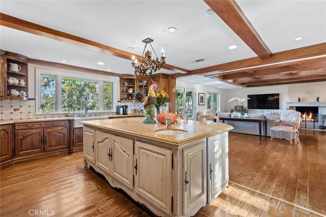 5747 HOBACK GLEN Road, Hidden Hills, CA 91302