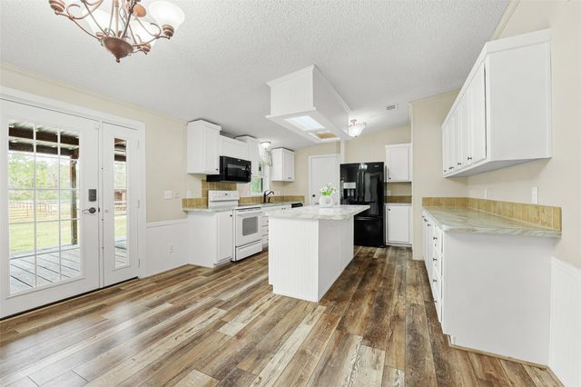 24231 Marshburn Drive, Hockley, TX 77447