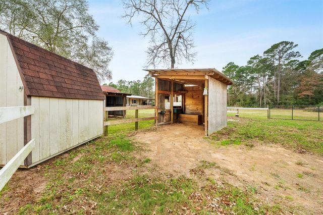 24231 Marshburn Drive, Hockley, TX 77447