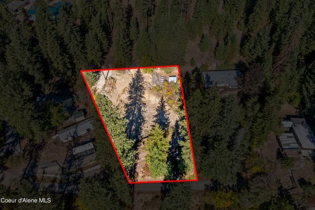 12076 N Wildwood Point Rd, Hauser, ID 83854
