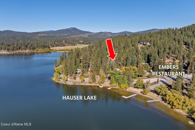 12076 N Wildwood Point Rd, Hauser, ID 83854