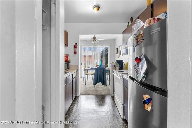 4400 Chadburne Drive, Lansing, MI 48911