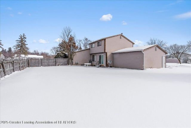 4400 Chadburne Drive, Lansing, MI 48911