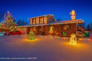 4400 Chadburne Drive, Lansing, MI 48911