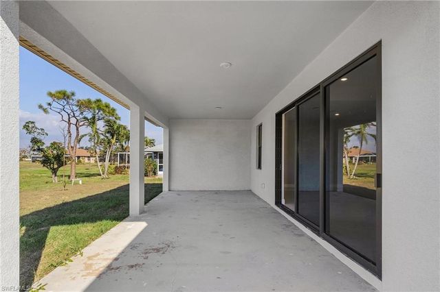 2045 NW 3rd ST, Cape Coral, FL 33993