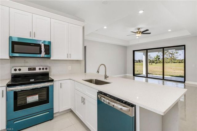 2045 NW 3rd ST, Cape Coral, FL 33993