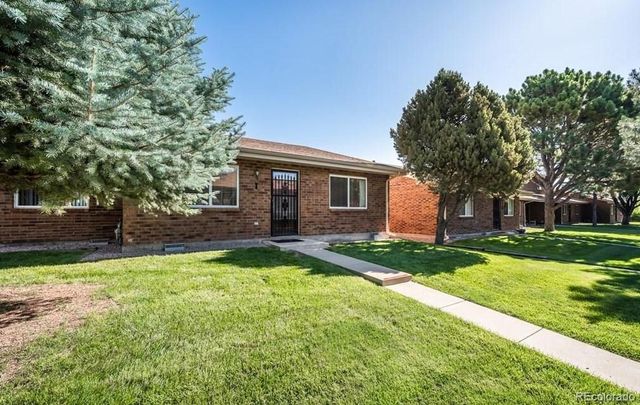 2106 Chatalet Lane I, Pueblo, CO 81005