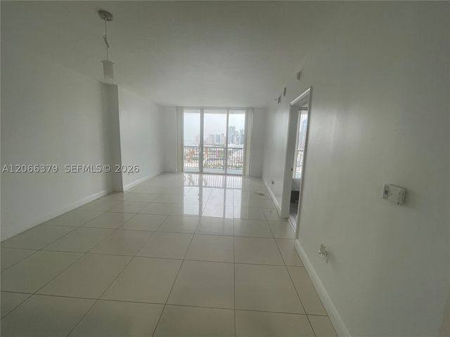 1750 N Bayshore Dr, Miami, FL 33132