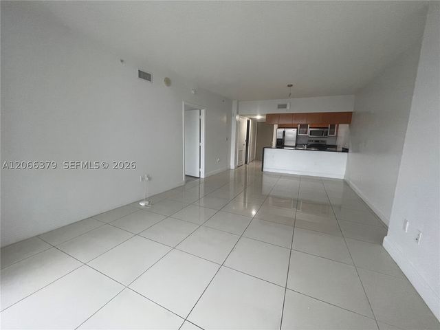 1750 N Bayshore Dr, Miami, FL 33132