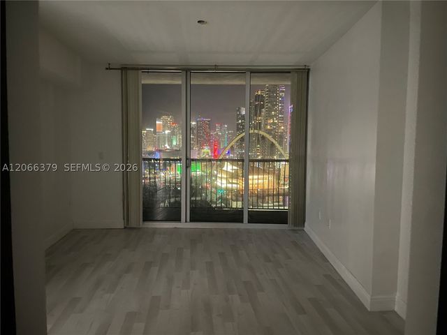 1750 N Bayshore Dr, Miami, FL 33132