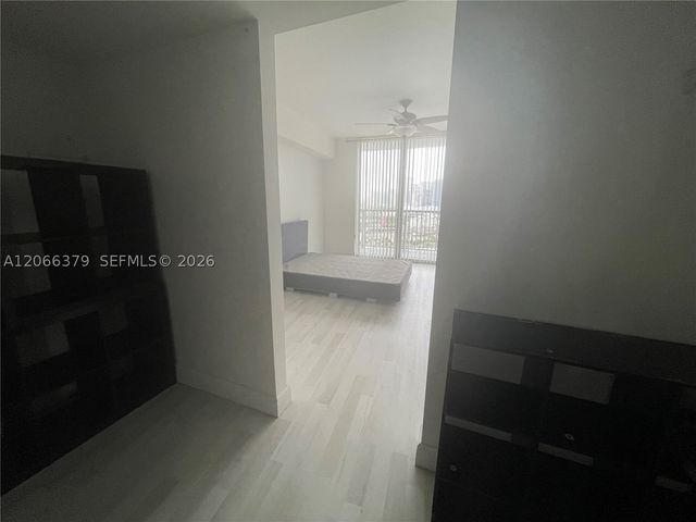 1750 N Bayshore Dr, Miami, FL 33132