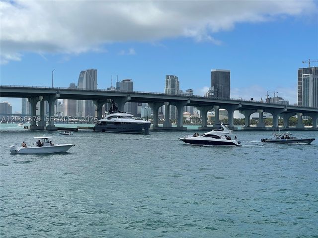 1750 N Bayshore Dr, Miami, FL 33132