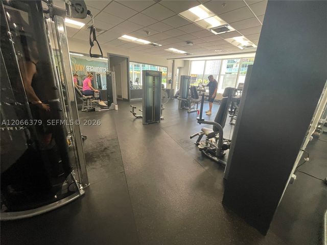 1750 N Bayshore Dr, Miami, FL 33132