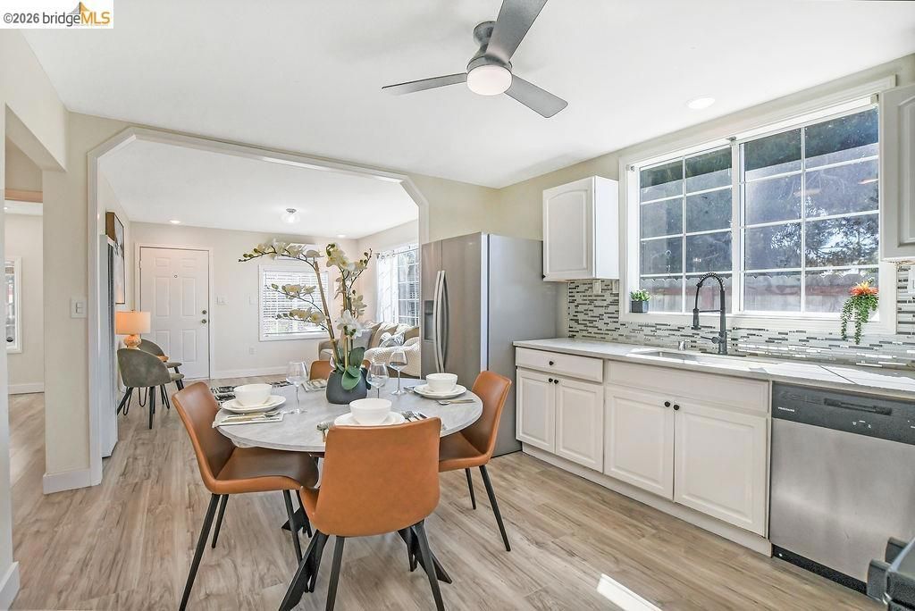 Image 9 of property listing at 180 Hill Ave, Oakley, CA 94561