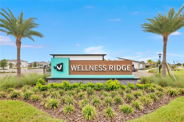 2707 RUNNERS CIRCLE, Clermont, FL 34714