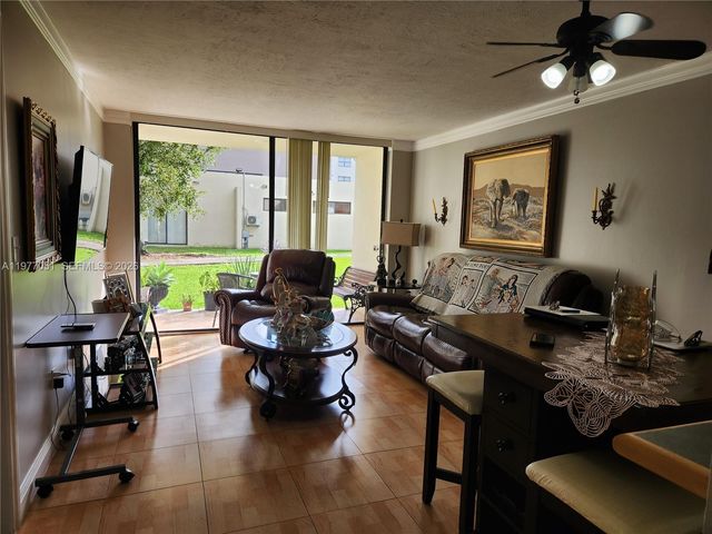 8000 SW 149th Ave A107, Miami, FL 33193