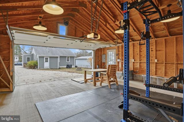 1306 ABBOTT RD, Rockville, MD 20851