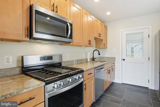 1306 ABBOTT RD, Rockville, MD 20851