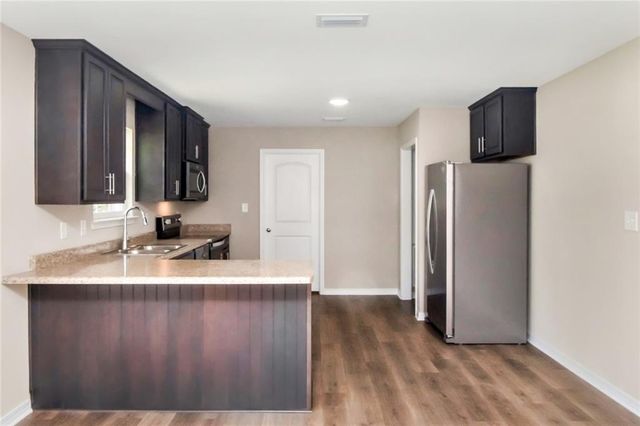 369 Coventry Way, Mobile, AL 36606