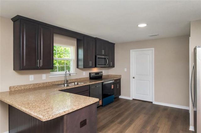 369 Coventry Way, Mobile, AL 36606