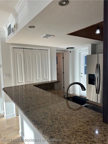 2131 Lakeview Drive 1106, Sebring, FL 33870