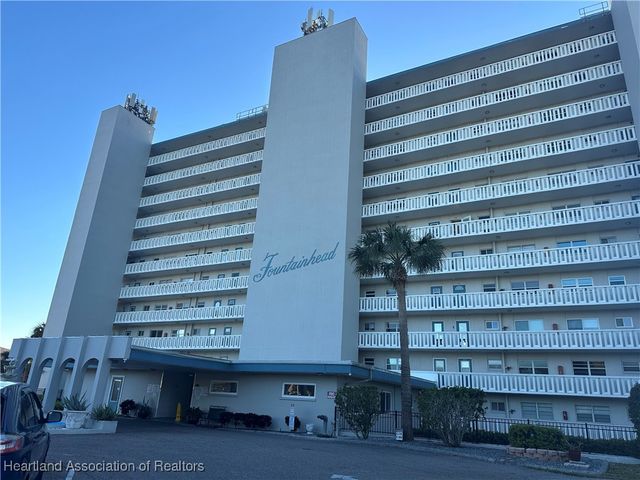 2131 Lakeview Drive 1106, Sebring, FL 33870