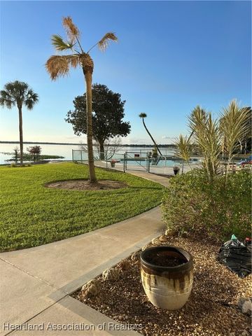 2131 Lakeview Drive 1106, Sebring, FL 33870