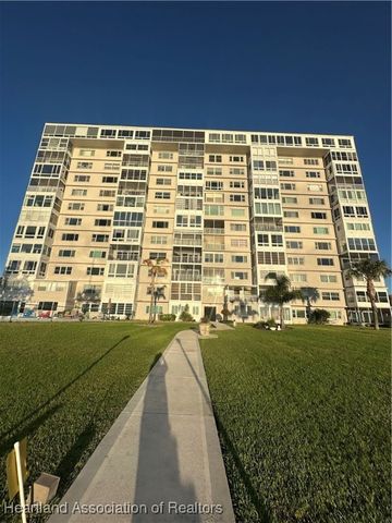 2131 Lakeview Drive 1106, Sebring, FL 33870