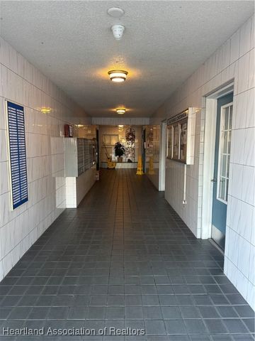 2131 Lakeview Drive 1106, Sebring, FL 33870