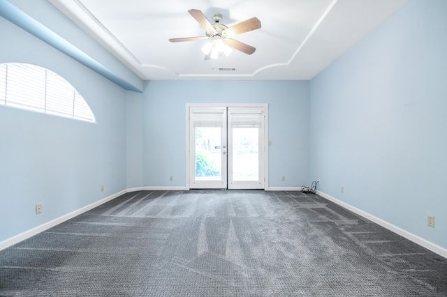 1134 N Rova Court, Visalia, CA 93291