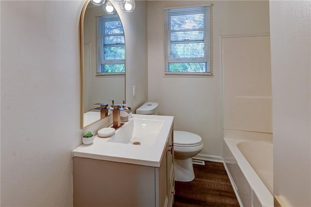 6314 E 149th Street, Grandview, MO 64030