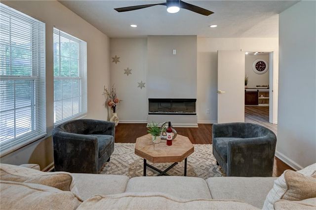 6314 E 149th Street, Grandview, MO 64030