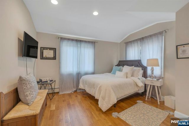 440 Morningside Avenue B, Fairview, NJ 07022