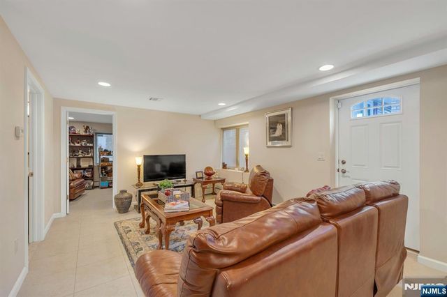 440 Morningside Avenue B, Fairview, NJ 07022